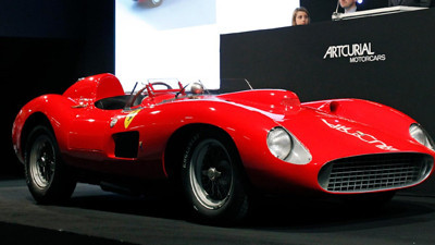 Messi’nin 32 milyon Euroluk Ferrarisi olduğu ortaya çıktı. Dünyada 4 tane var