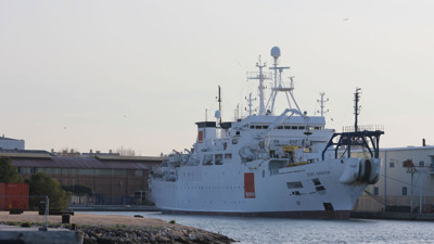 Asbestli gemi 'hayalet' oldu. Radarda görünmemesi için GPS’i söküldü