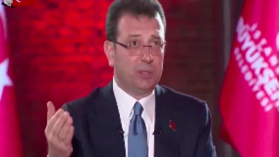 Ekrem İmamoğlu'ndan Cumhurbaşkanı Erdoğan taklidi...