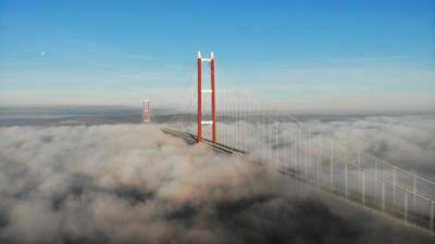 Sis içinde kaybolan 1915 Çanakkale Köprüsü kartpostallık görüntüler ortaya çıkardı