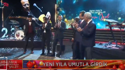 Özgür Özel ve Ekrem İmamoğlu’nun yılbaşı kutlamasına katılması tartışma yaratmıştı. O kutlamanın ardındaki gerçek bambaşka çıktı