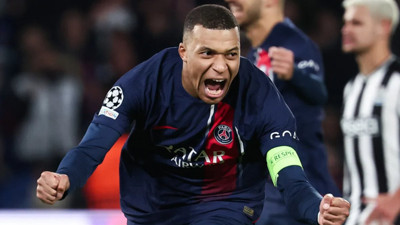 Kylian Mbappe'ye Liverpool ilgisi. Real Madrid ile yarışa dahil oldu
