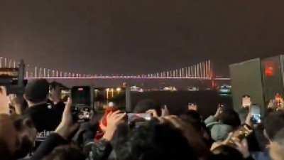 Havai fişek olmayınca hayal kırıklığına uğradılar