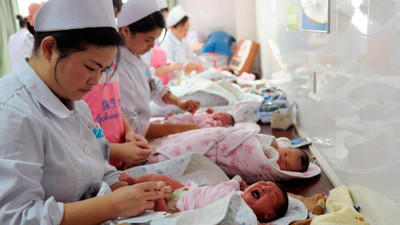 Çin'den kadınlara çocuk yapın baskısı