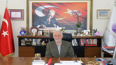 Belediye meclis üyesi aracında ölü bulundu