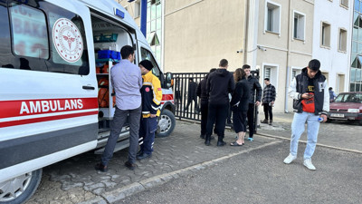 Biber gazları infilak etti, öğrenciler hastanelik oldu