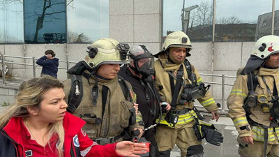 Son Dakika… Son dakika… Bayrampaşa Belediyesi'nde yangın