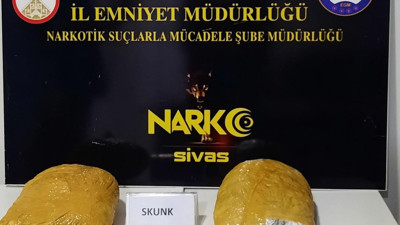 Sivas'ta iki adrese uyuşturucu operasyonu: 5 tutuklu