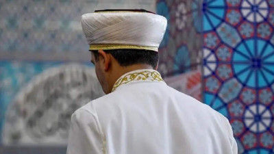 Vaiz nedir? Vaizin görevleri nelerdir?