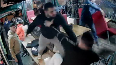 Bahçelievler’de park yeri kavgası: Silah doğrultup darp ettiler