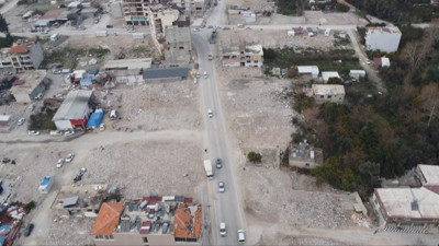 Samandağ'da enkazın büyük kısmı kaldırıldı