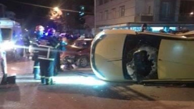 Amasya’da taksi ile otomobil çarpıştı