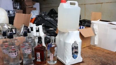 20 litre kaçak alkol ele geçirildi