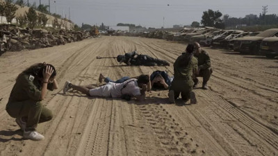 Gazze'deki Sivil Savunma Birimi açıkladı. '8 binden fazla Filistinli kayıp'