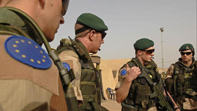 İtalyan bakan Avrupa'ya seslendi. 'Avrupa ordusuna ihtiyacımız var'