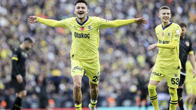 Cengiz Ünder Roma'daki gibi yaptı