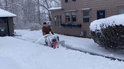 New York’ta şiddetli kar ve fırtına