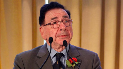 Avrupa'da ilk karaciğer naklini yapan doktor 93 yaşında öldü