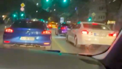 Bağdat Caddesi'nde genç kızlar tarafından arabalarla koşturulan gençlerin durumunu başka bir genç anlattı