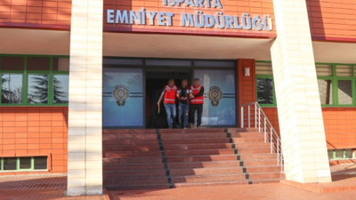 Kaçak 8 kişi kıskıvrak yakalandı