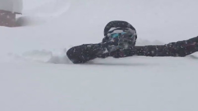 Bir insan boyunda kar yağdı...