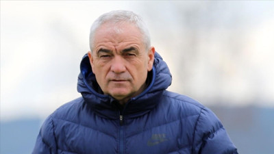 Rıza Çalımbay'dan Fernando Santos açıklaması! 'Bir şeye uyuz oluyorum'