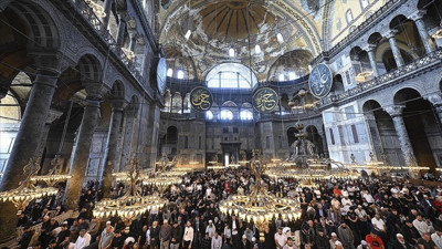 Şehitler için sabah namazında tüm camilerde dua edilecek