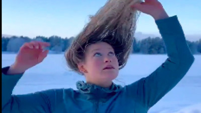 -30 derecede ıslak saçla dışarı çıkarsanız ne olur? Buyurun izleyin