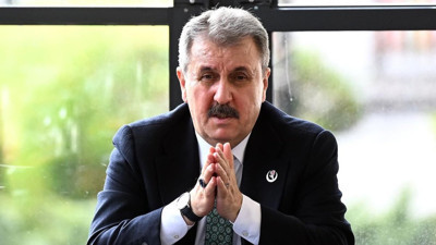 Mustafa Destici'nin ‘FETÖ övgüleri’ yeniden gündem oldu: Bütün muhalefeti 'Terörist' diyerek açık hedef göstermişti
