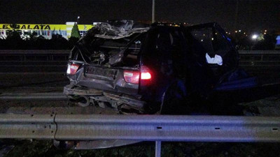 Makas atarken kaza yaptı, yaralı arkadaşını terk edip kaçtı