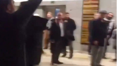 Cuma hutbesinde Atatürk anılınca Atatürk'e hakaret ettiği İçin tutuklanan Ahmet Bostancı "Yaşasın şeriat" nidalarıyla serbest