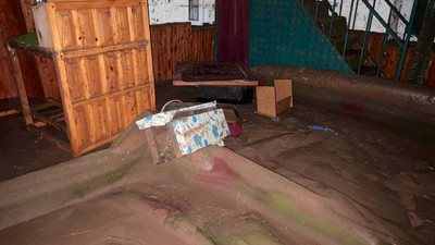 Antalya'da sağanak: Camiyi su bastı