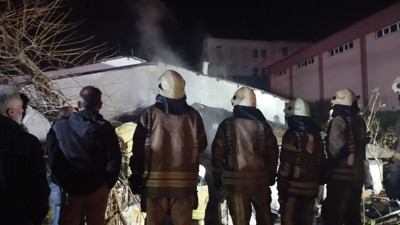 Ataşehir'de korkutan yangın (18 Ocak 2024)