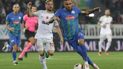 Galatasaray'dan Rizespor'a 50 milyon Lira