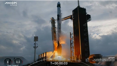 Son dakika... Türkiye’nin ilk insanlı uzay yolculuğu başladı. Fırlatma gerçekleşti