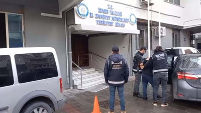 İzmir'de silah kaçakçılığı operasyonu