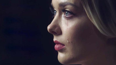 Neden sürekli ağlamak istenir