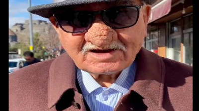 96 yaşındaki Karslı İsmet Amca: "Trakya'ya kar yağıyor, Kars'a da yağmur"