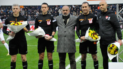 Ali Çamlı: Hakemlere çiçek vermekle büyük hata etmişiz