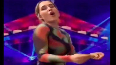 Survivor'un ünlü ismi Sema Aydemir, Dilber'in pavyon dansıyla gündem oldu