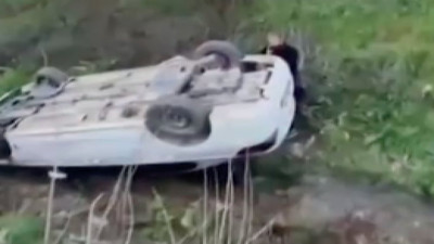 Takla atan arabası için "Sürttüm azıcık sadece" dedi