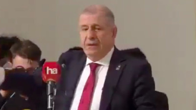 Ümit Özdağ, "otur" uyarısını dinlemeyen vatandaşa: Ulan Afgan mısın, otur dedim sana...