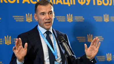 Efsane futbolcu federasyon başkanı oldu