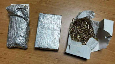 Kaçak altınlarla sınırı geçmeye çalışan tır şoförü yakalandı