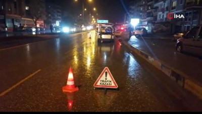 Manisa’da otomobil ile şehir içi otobüsü çarpıştı. 3 yaralı