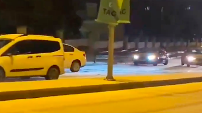 İstanbul'da kar: Haliç'te kar yağışı başlar başlamaz araçlar yolda kaldı