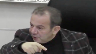 Bolu Belediye Başkanı Tanju Özcan, tartıştığı meclis üyesini dışarı çıkaramayan zabıta müdür vekilini görevden aldı