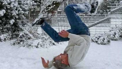 Uzmanlar kış aylarındaki kırık vakalarına karşı önlemleri açıkladı