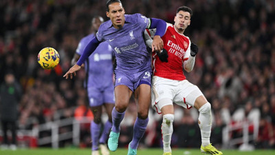 Liverpool Arsenal karşısında neye uğradığını şaşırdı