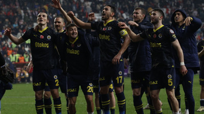 Fenerbahçe rekorları alt üst ediyor. İsmail Kartal tarihe geçti